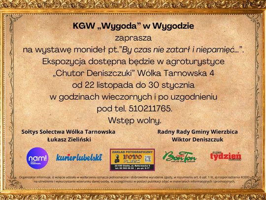 Wystawa monideł w Wiejskim Salonie Poezji w Wólce Tarnowskiej