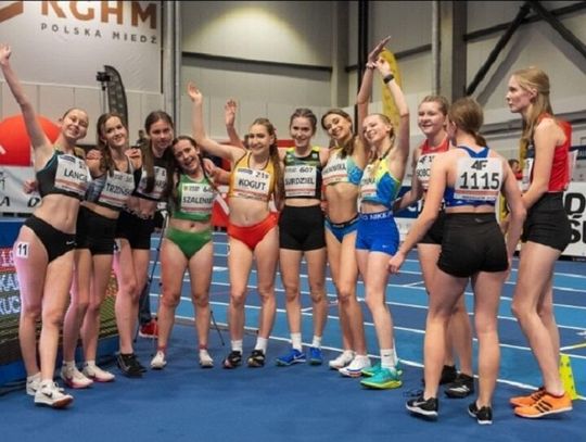 Z nadziejami patrzą w przyszłość