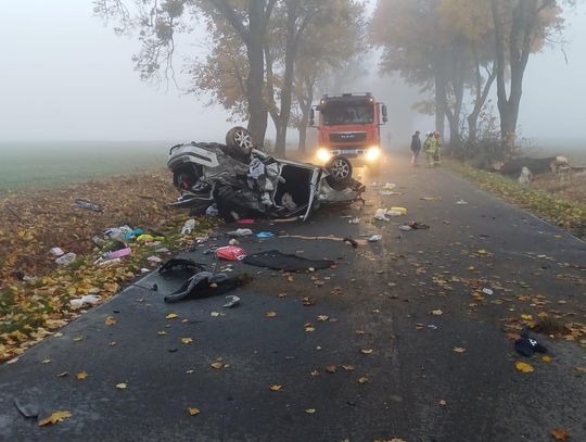 Z OSTATNIEJ CHWILI! Dachowanie w gminie Żółkiewka. Kierująca w szpitalu