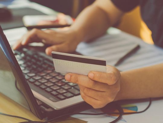 Zakłady bukmacherskie w internecie – jak grać?