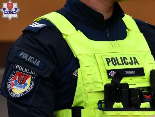 Kibic odpalił race w trakcie meczu. Natychmiast trafił przed sąd i już usłyszał wyrok