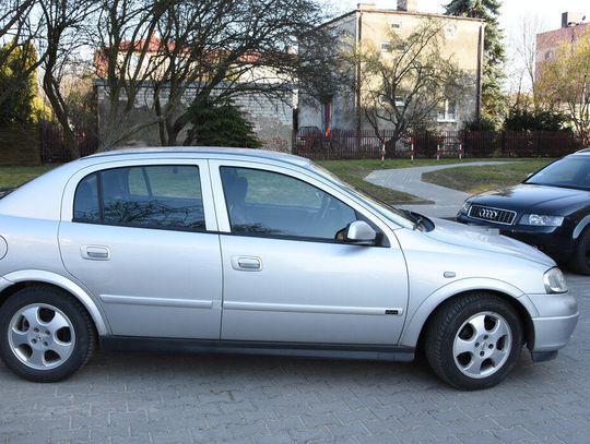 Miała 2,5 promila i przewoziła samochodem dziecko. Świadek zareagował