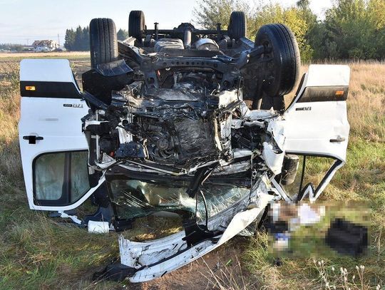 Lubelskie. Zderzenie aut na drodze krajowej. Kierowcy i pasażerowie przewiezieni do szpitala