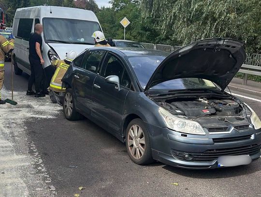 Zderzenie dwóch pojazdów w Fajsławicach. Droga do Krasnegostawu jest już przejezdna