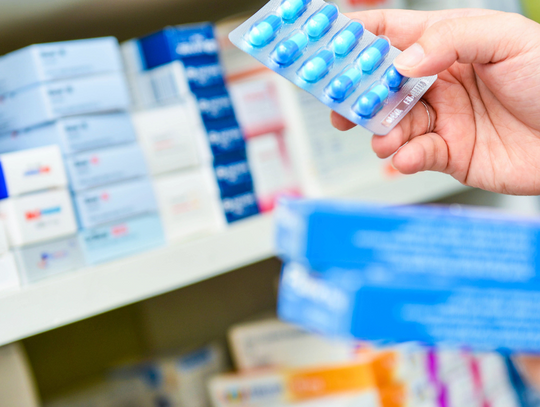 Ze sklepowych półek znikną leki? Już nad tym pracują