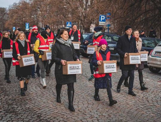 Zwolennicy Kai Godek staną przed sądem. A ta chce zaostrzenia prawa antyaborcyjnego