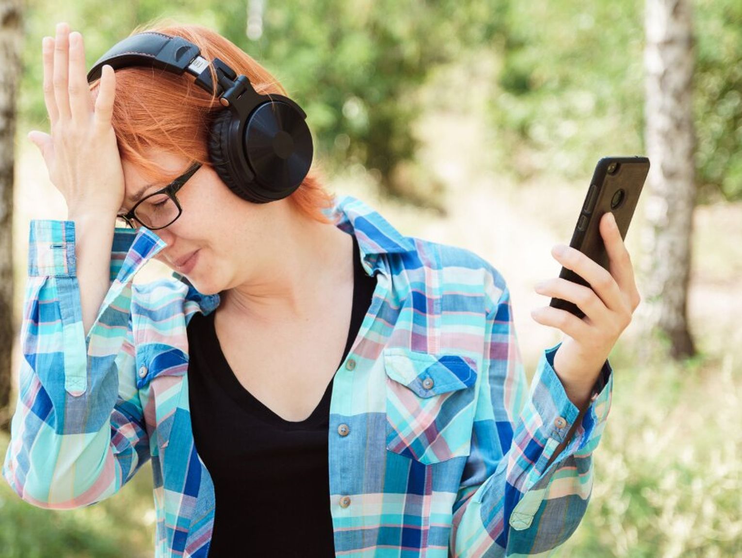 Z KRAJU. AI „rozebrało” nauczycielkę. Zmanipulowany wizerunek w sieci