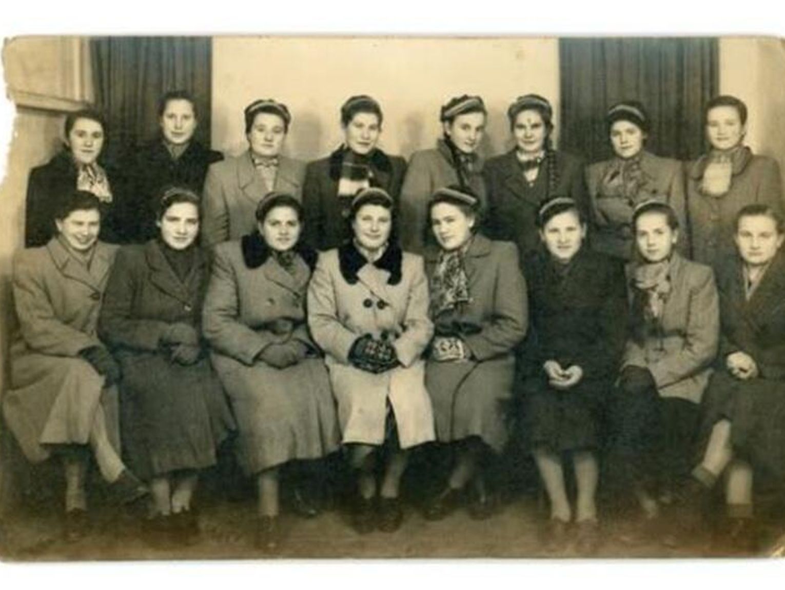 Archiwalne dokumenty i fotografie z Krasnegostawu zabezpieczone. Można je zobaczyć w sieci [ZDJĘCIA]