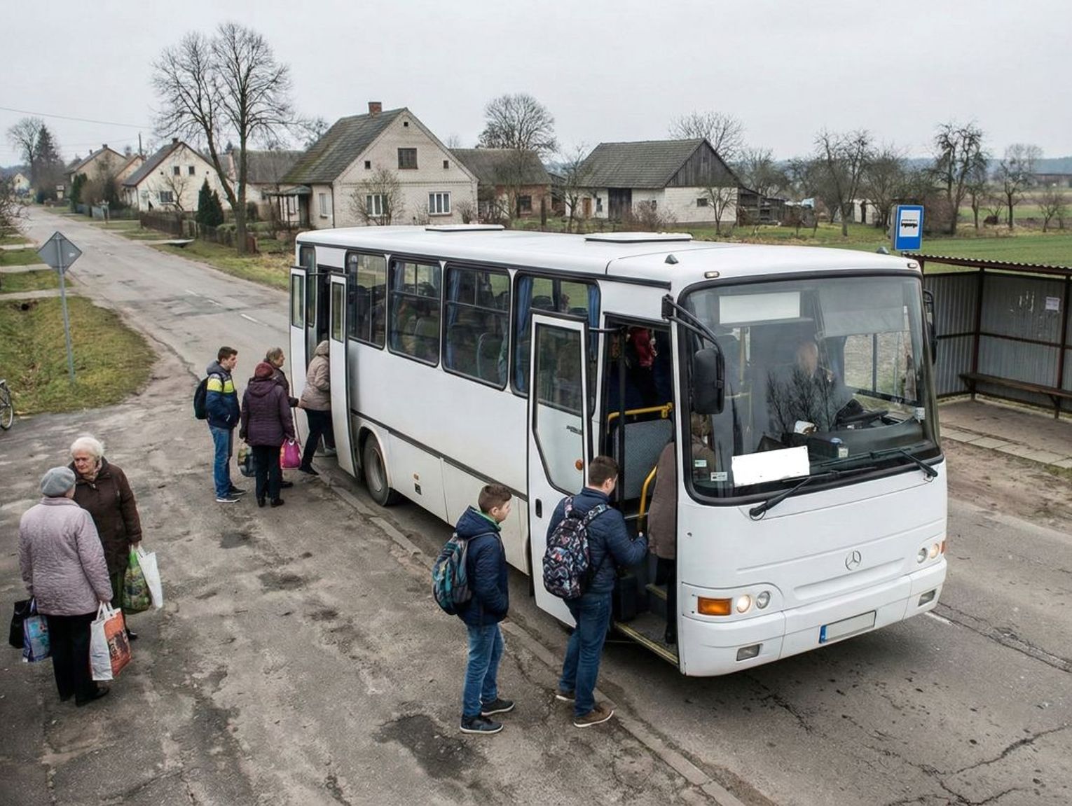 Gm. Urszulin. Autobusy pełne pasażerów. Wymierne efekty walki z wykluczeniem komunikacyjnym
