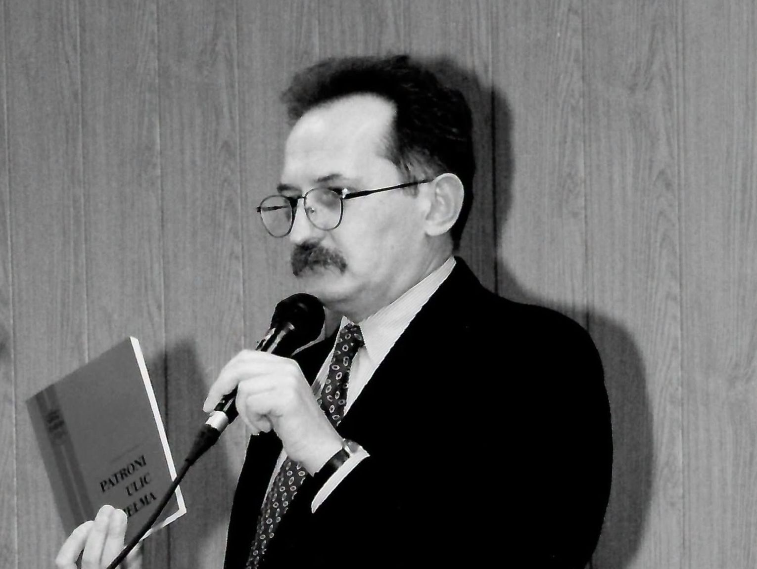Chełm. Odszedł Roman Małek. Przez lata tworzył historię chełmskiego bibliotekarstwa