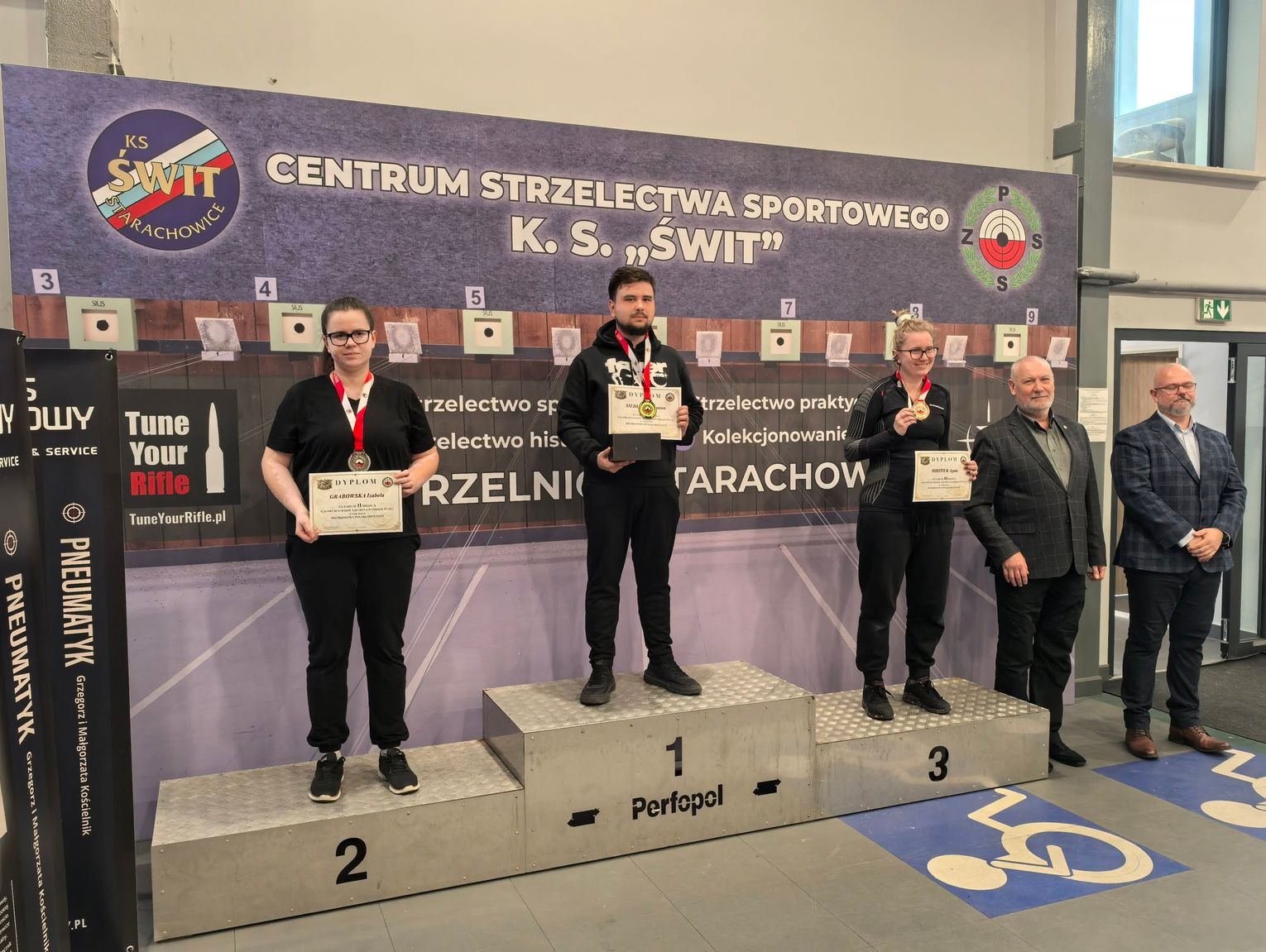 Damian Siedlecki ze złotem