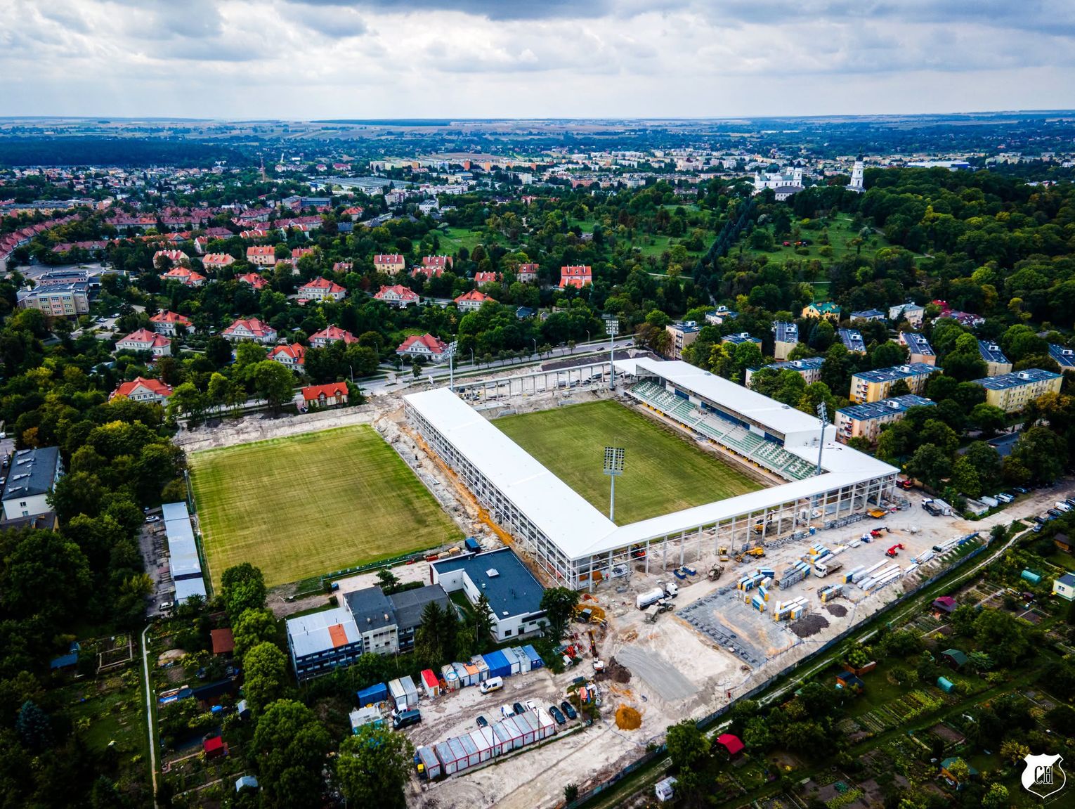 Chełm. Droga do stadionu nie wejdzie w ogródki działkowe. Miasto uspokaja działkowców