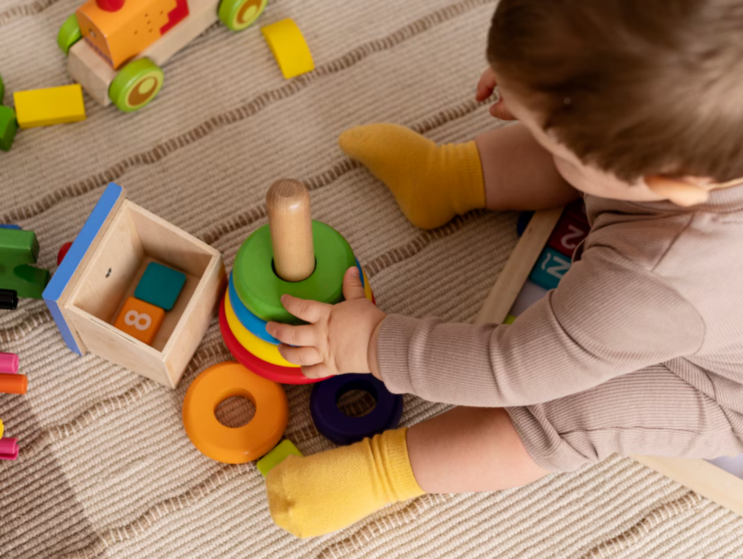 Gm. Chełm. Marzenie o przystani dla maluchów ziściło się. Umowa z wykonawcą żłobka podpisana