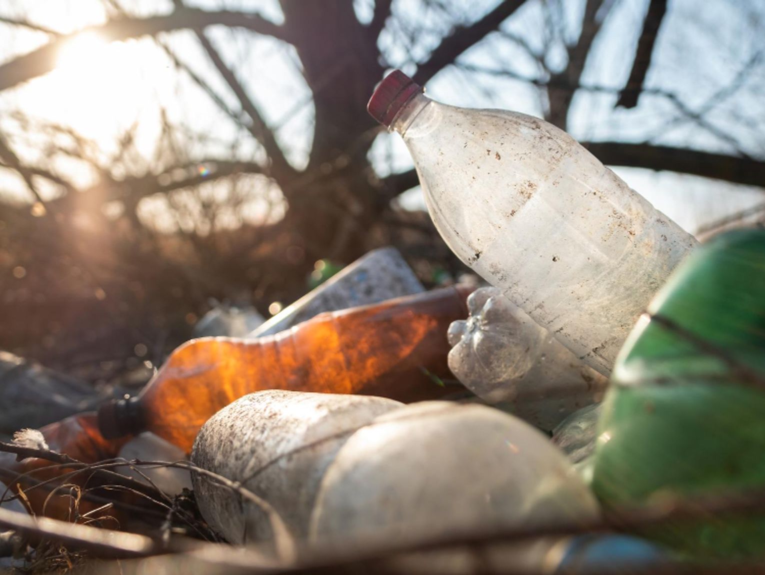 Gm. Leśniowice. Będzie taniej, drożej, a może tak samo? Zapoznali się ze „śmieciowymi” ofertami