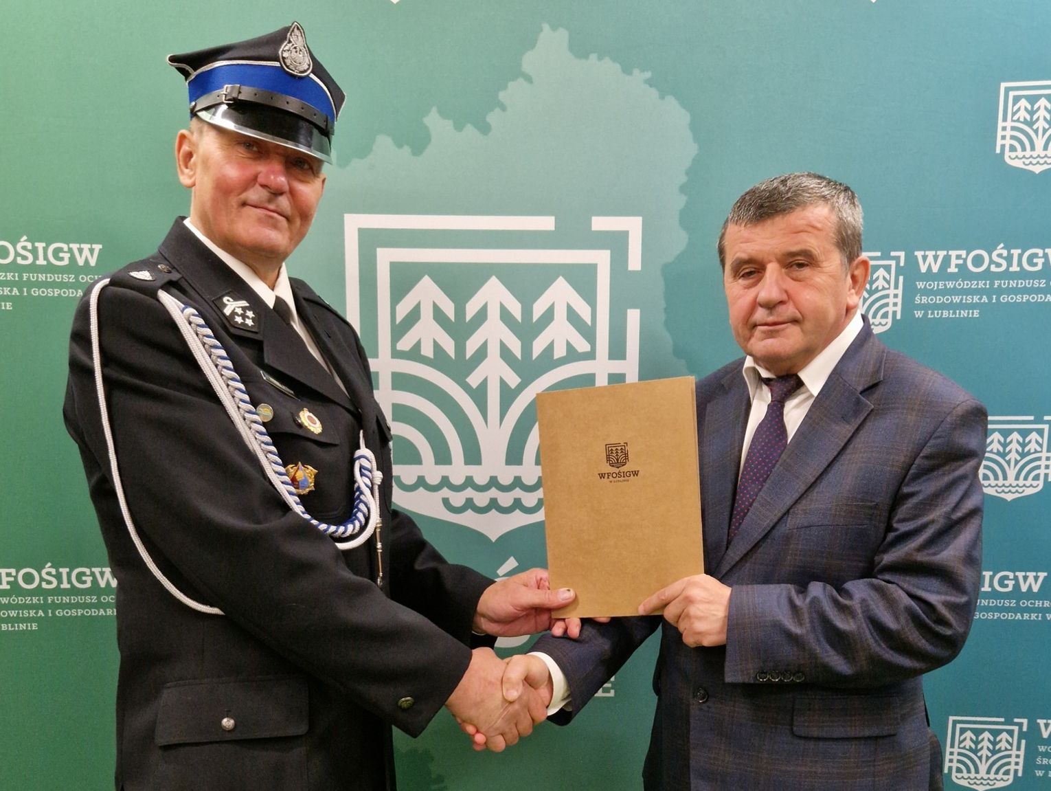 Gm. Włodawa. Druhowie z Różanki zacierają ręce. Będzie nowy wóz za 1,2 mln