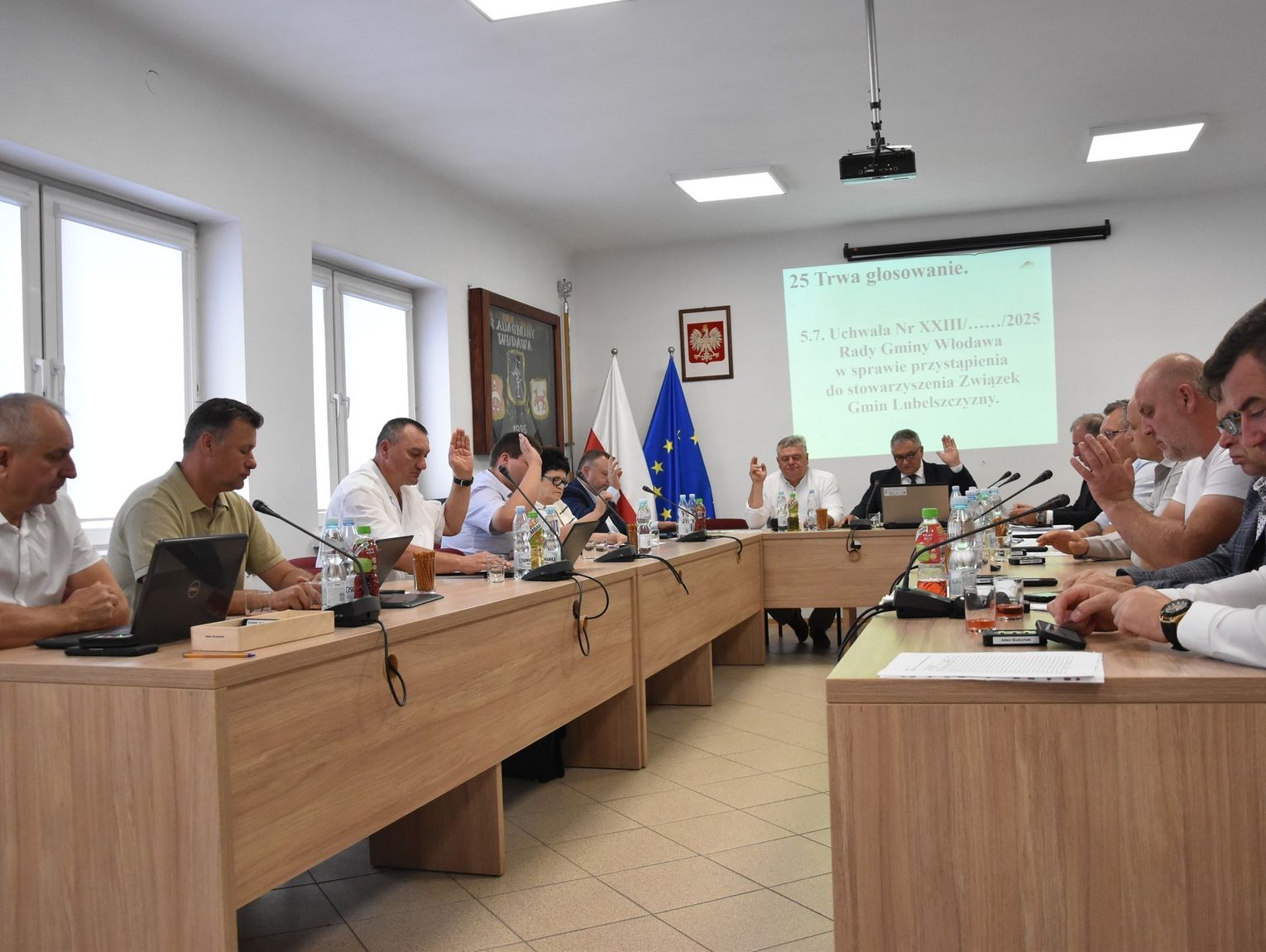 Gm. Włodawa. Wysupłali 40 tys. zł na karetkę