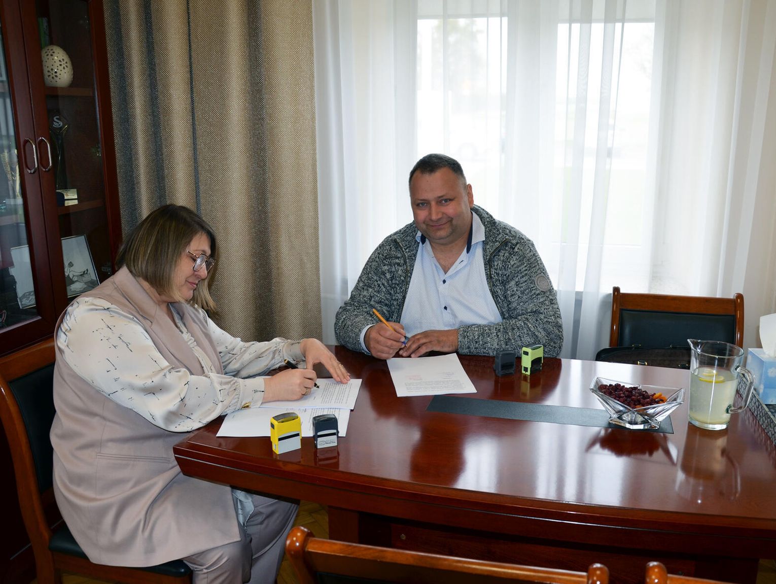 Gm. Żmudź. Mieszkańcy zacierają ręce. Nowa nawierzchnia w Roztoce to kwestia czasu