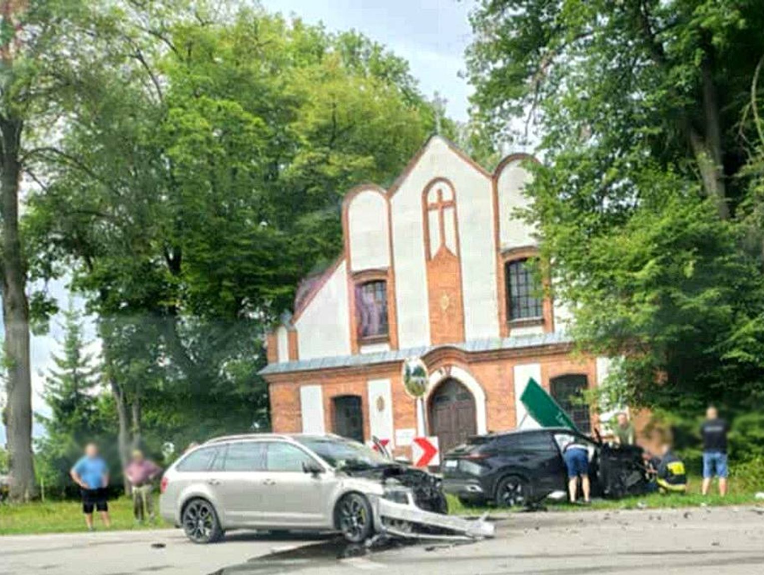 Kolejne zderzenie aut na feralnym skrzyżowaniu w Rudzie-Hucie