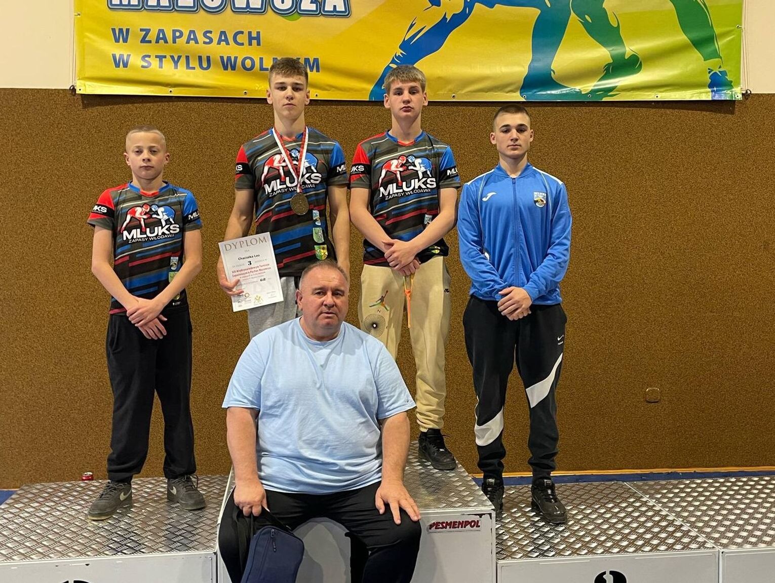 Leo wrócił z medalem