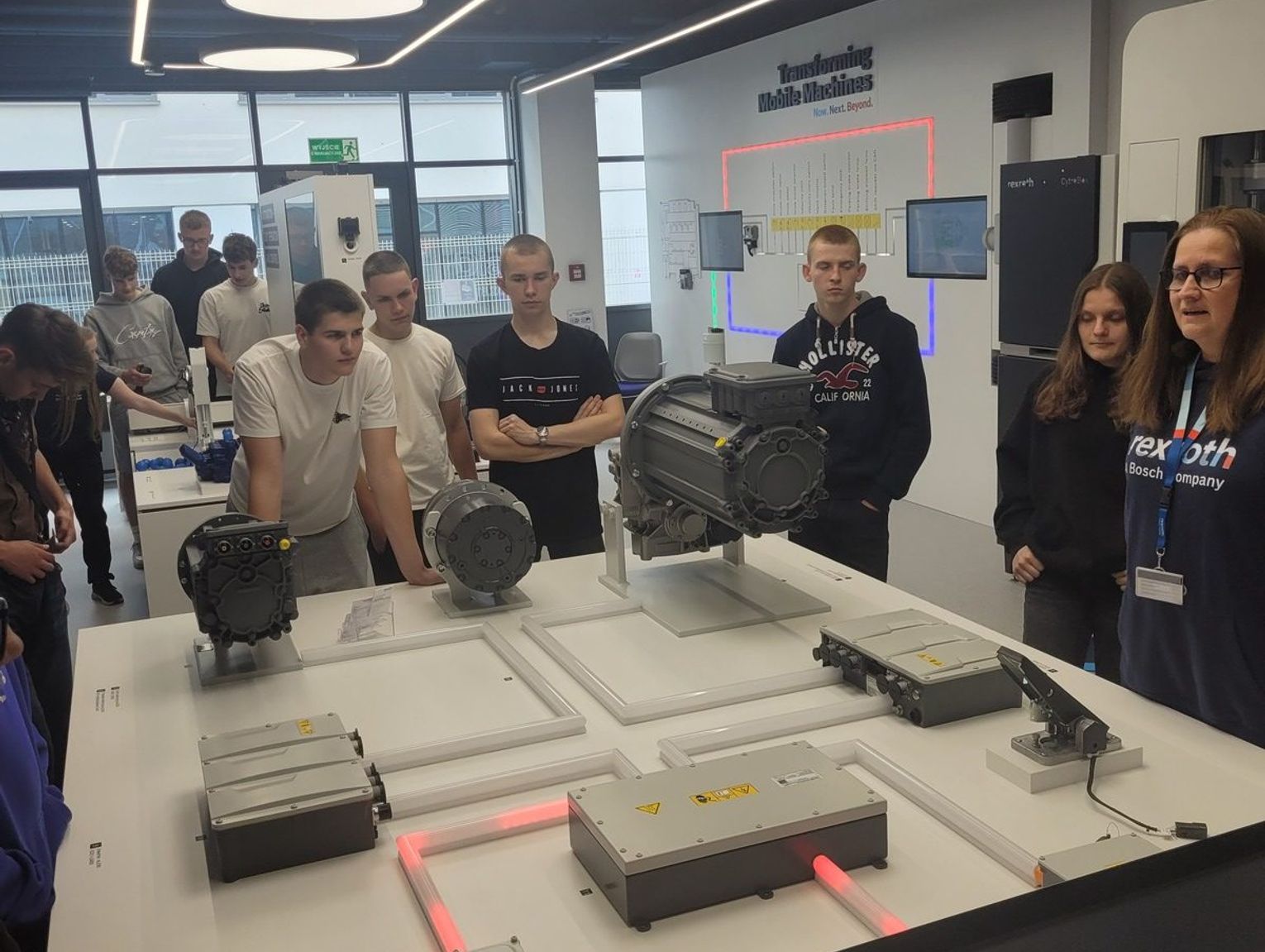 Nauka, technologia i inspiracja – uczniowie z Chełma poznają przemysł przyszłości