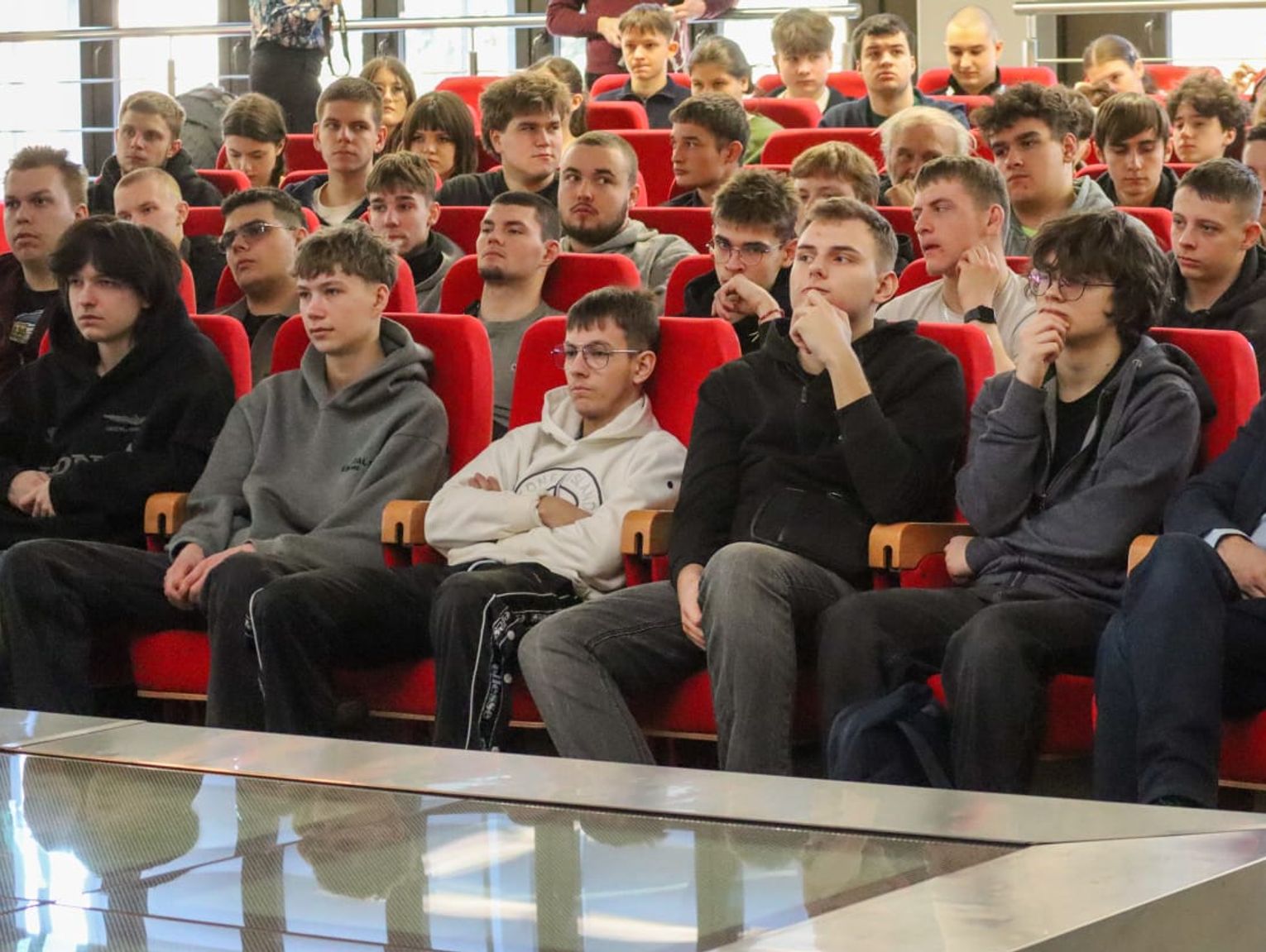 Powojenne podziemie bez mitów. Wykład prof. Mariusza Mazura w chełmskiej bibliotece [ZDJĘCIA]