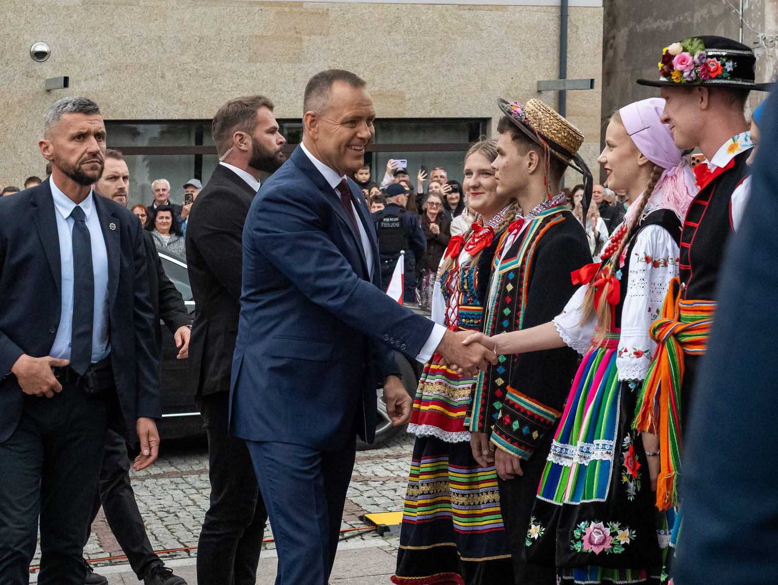 Prezydent RP Karol Nawrocki we Włodawie tuż po alarmie przygranicznym [GALERIA ZDJĘĆ]