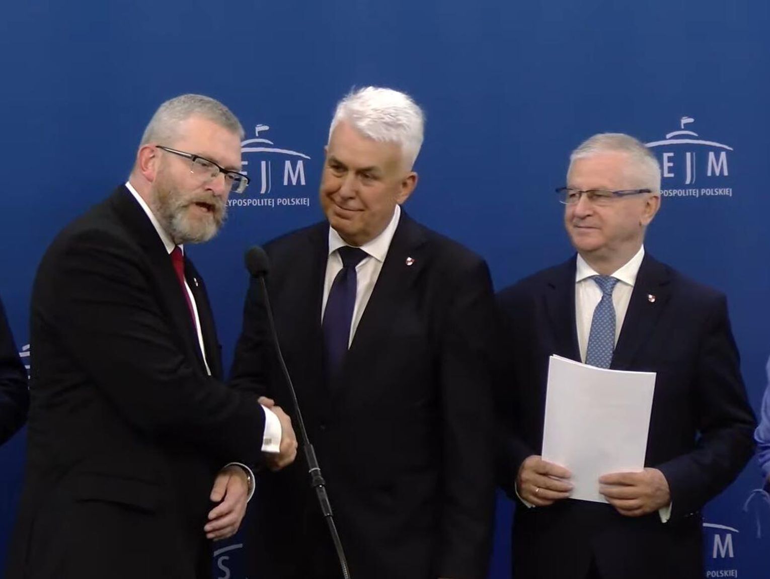 Sławomir Zawiślak opuścił PiSi przeszedł do Brauna. Konfederacja Korony Polskiej rośnie w siłę