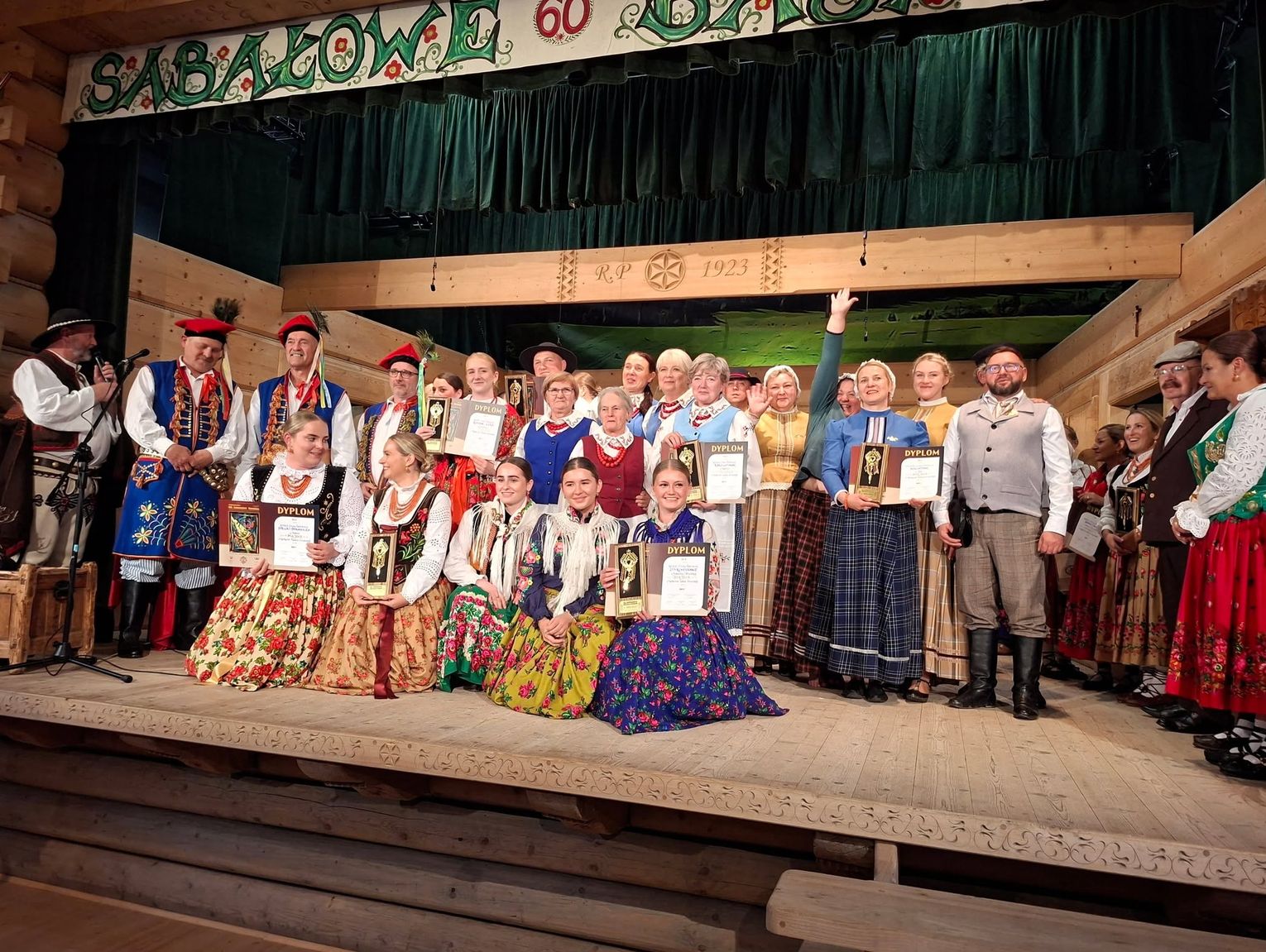 Tryumf tradycji w sercu Tatr. Artyści z powiatu chełmskiego wśród najlepszych Sabałowych Bajaniach