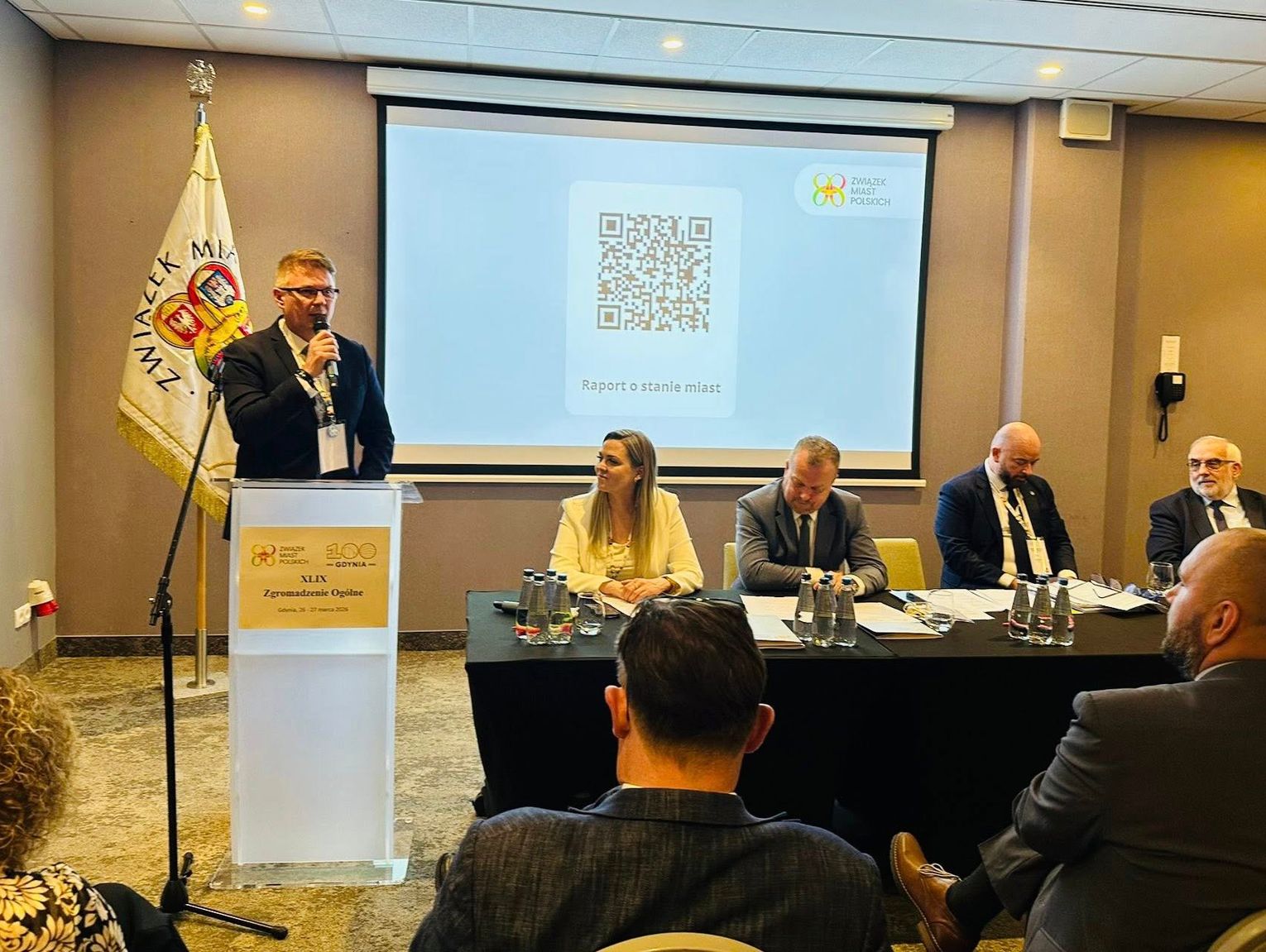 Włodawa przy stole rozmów o finansach, ekologi i bezpieczeństwie