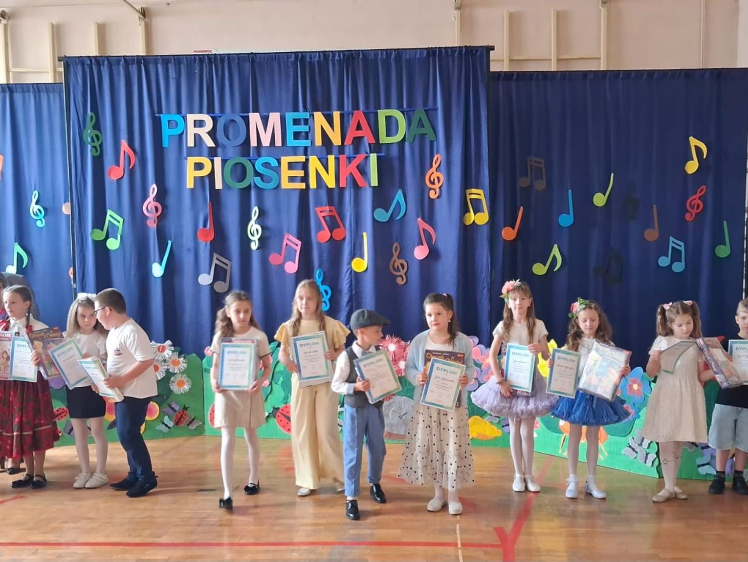 X powiatowy konkurs „Promenada piosenki” w Zespole Szkolno-Przedszkolnym nr 3 w Chełmie [ZDJĘCIA]
