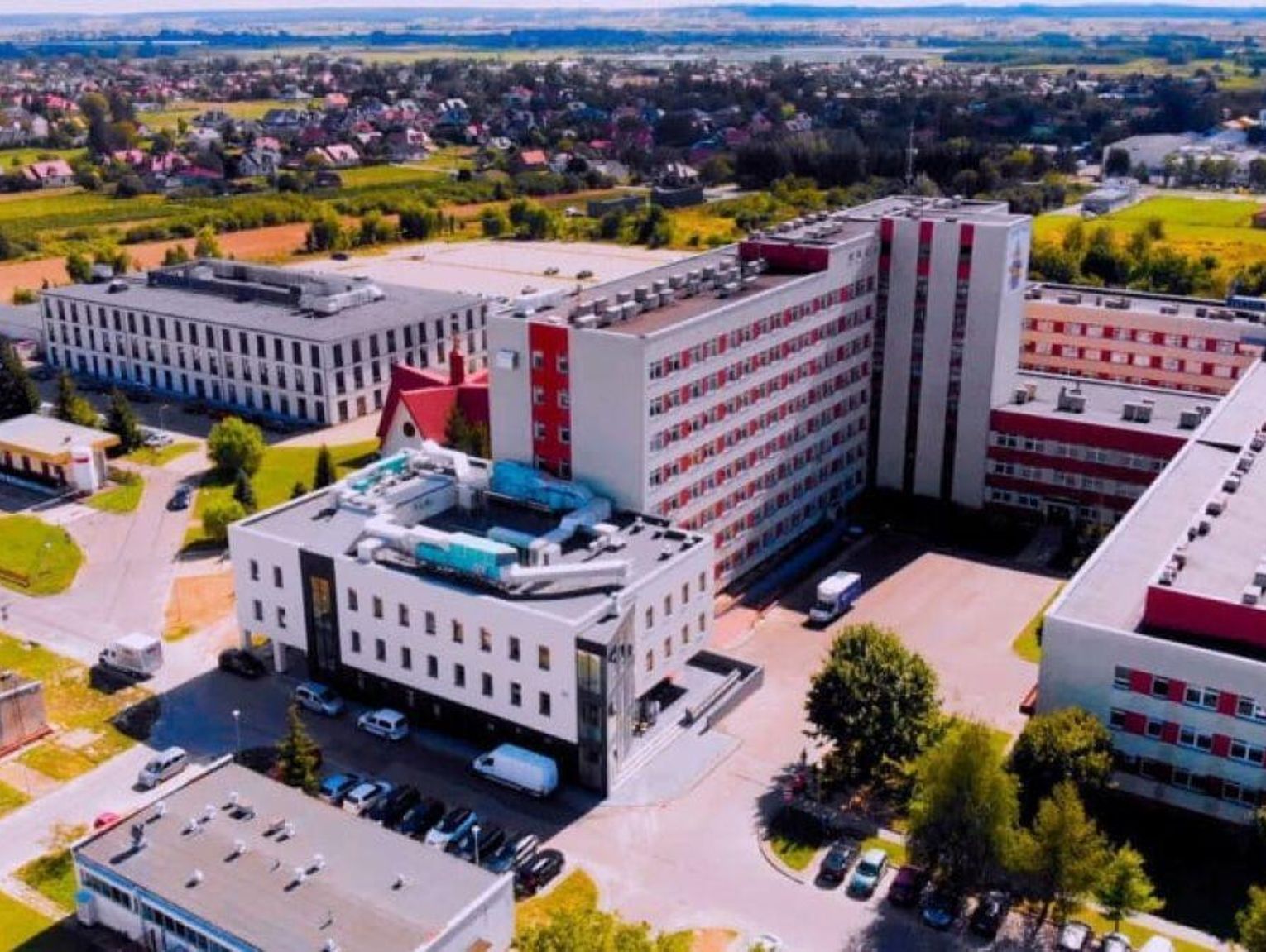 Zamość: W szpitalu urwała się winda. Spadła na parter z pracownikiem w środku