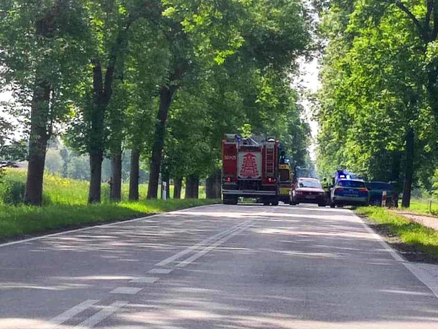 Zderzenie motocyklisty z rowerzystą w Natalinie. Dwie osoby w szpitalu