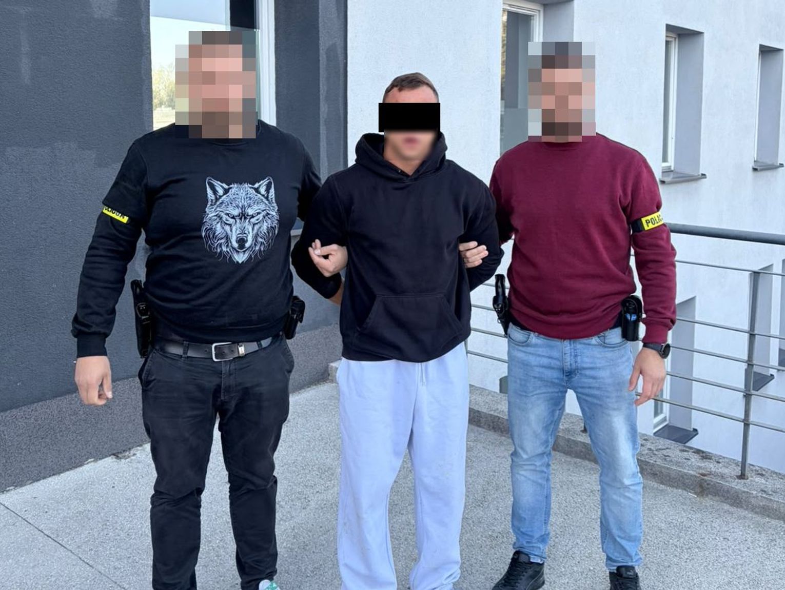 Zignorował kontrolę, potrącił policjanta i ukrył się w powiecie chełmskim