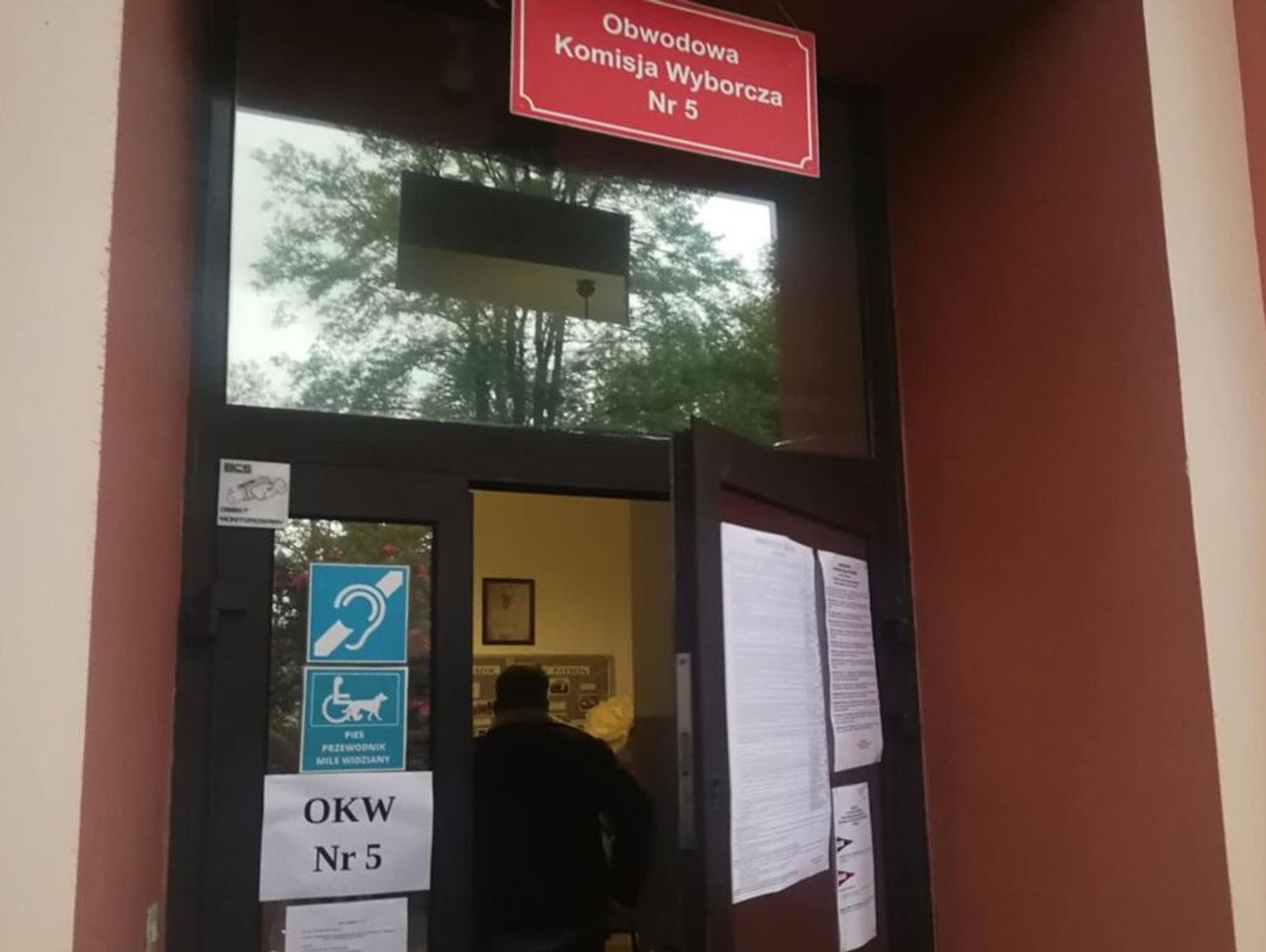 Znaczny wzrost frekwencji. Mieszkańcy powiatu chełmskiego usiłują dogonić województwo i Polskę