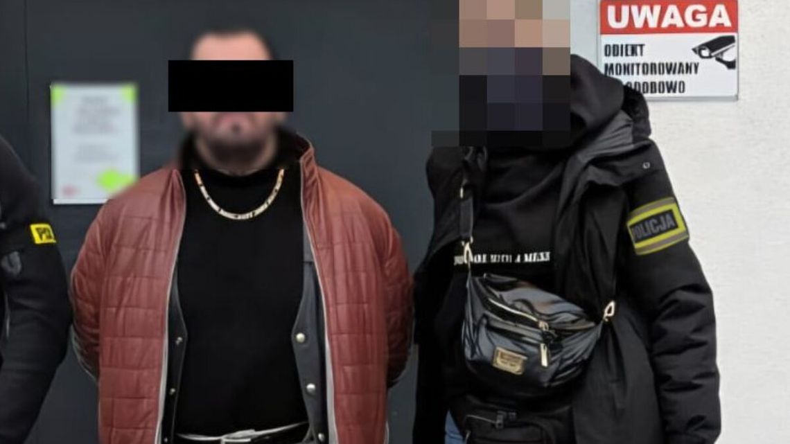 10 lat nie wystarczyło. Groźny handlarz bronią znów w rękach policji [FILM]