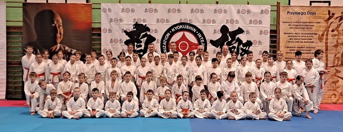 150 medali w ciągu roku. Sukcesy karateków chełmskiego Satori