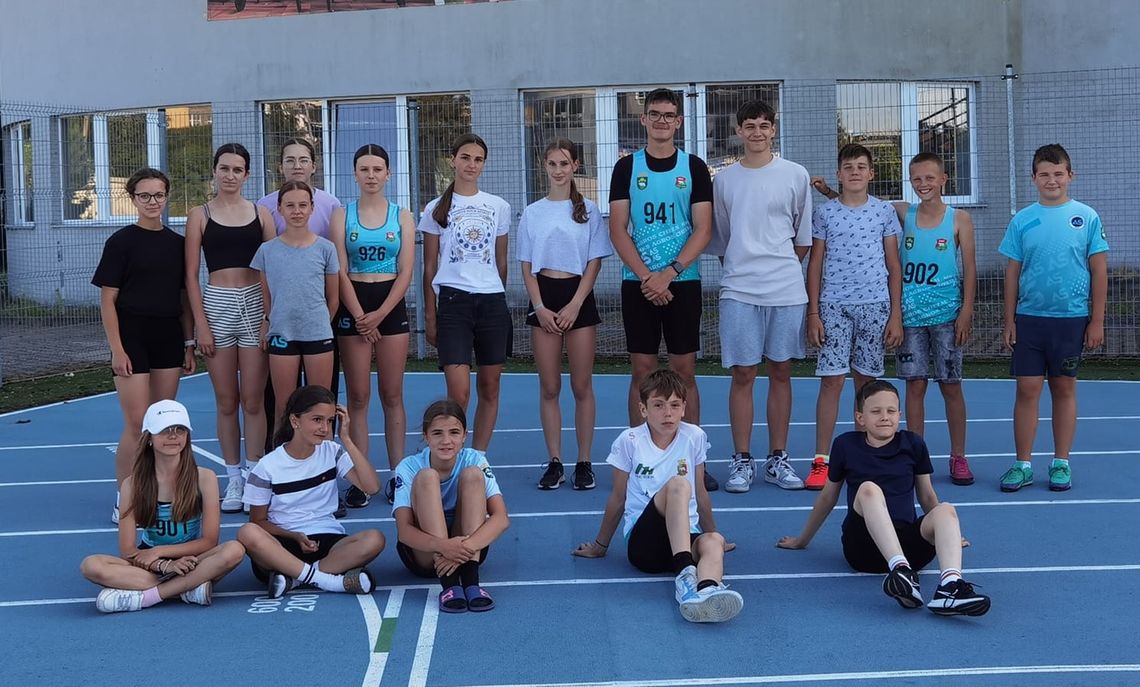 "Agrosiaki" wieńczą półrocze podium