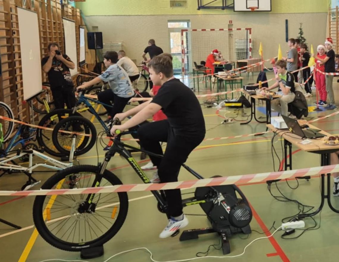 Będą się ścigali wirtualnie