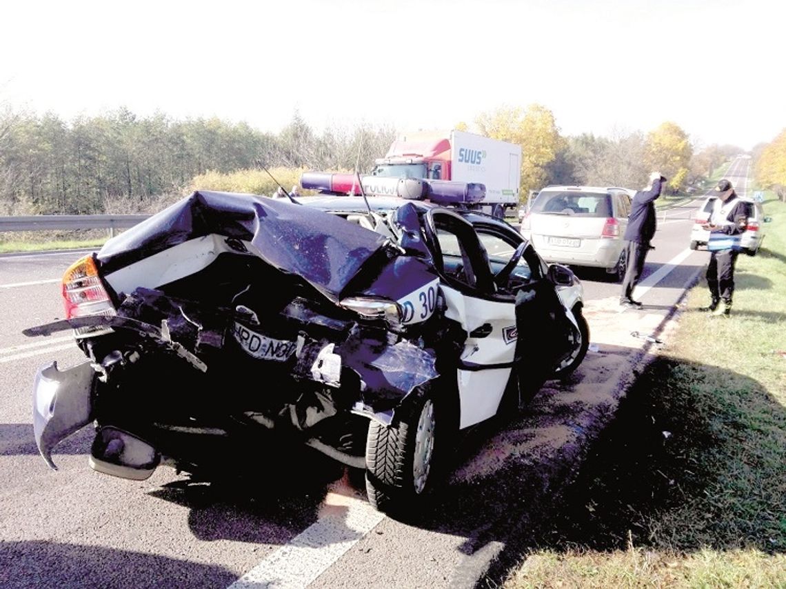 Biegły zbada wypadek policjantów