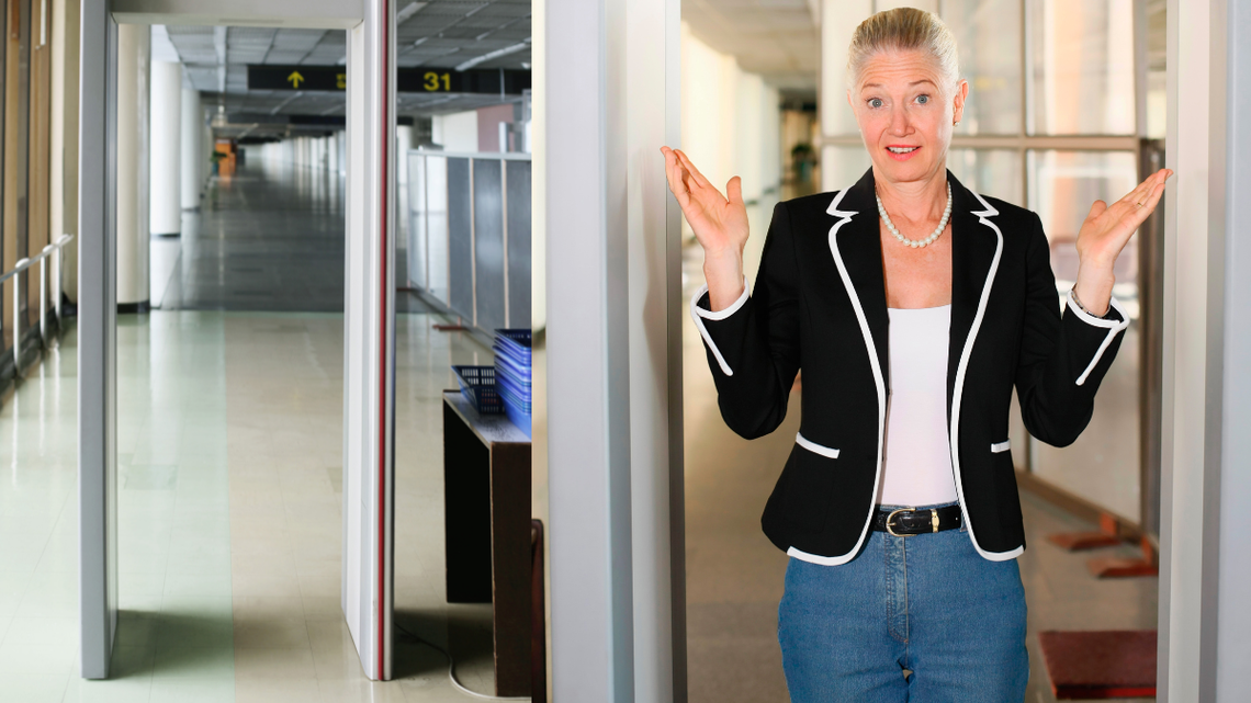 Bramki przed wejściem do szpitala wykryją broń. Zachwytu medyków brak