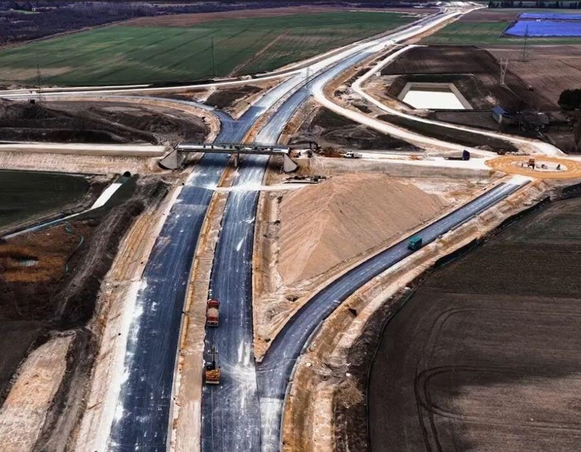 Budowa północnej obwodnicy Chełma nabiera tempa. Utrudnienia w Janowie do końca kwietnia! [FILM]