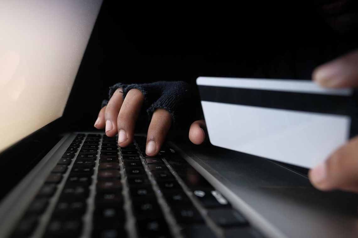 Chełm. Chciał sprzedać części samochodowe. Trafił na wyjątkowego oszusta