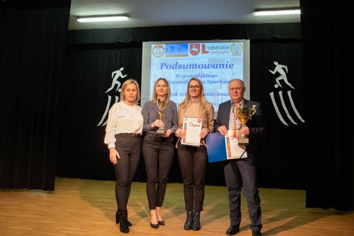 Chełm: II miejsce w woj. lubelskim dla I Liceum Ogólnokształcącego Chełm: II miejsce w woj. lubelskim dla I Liceum Ogólnokształcącego