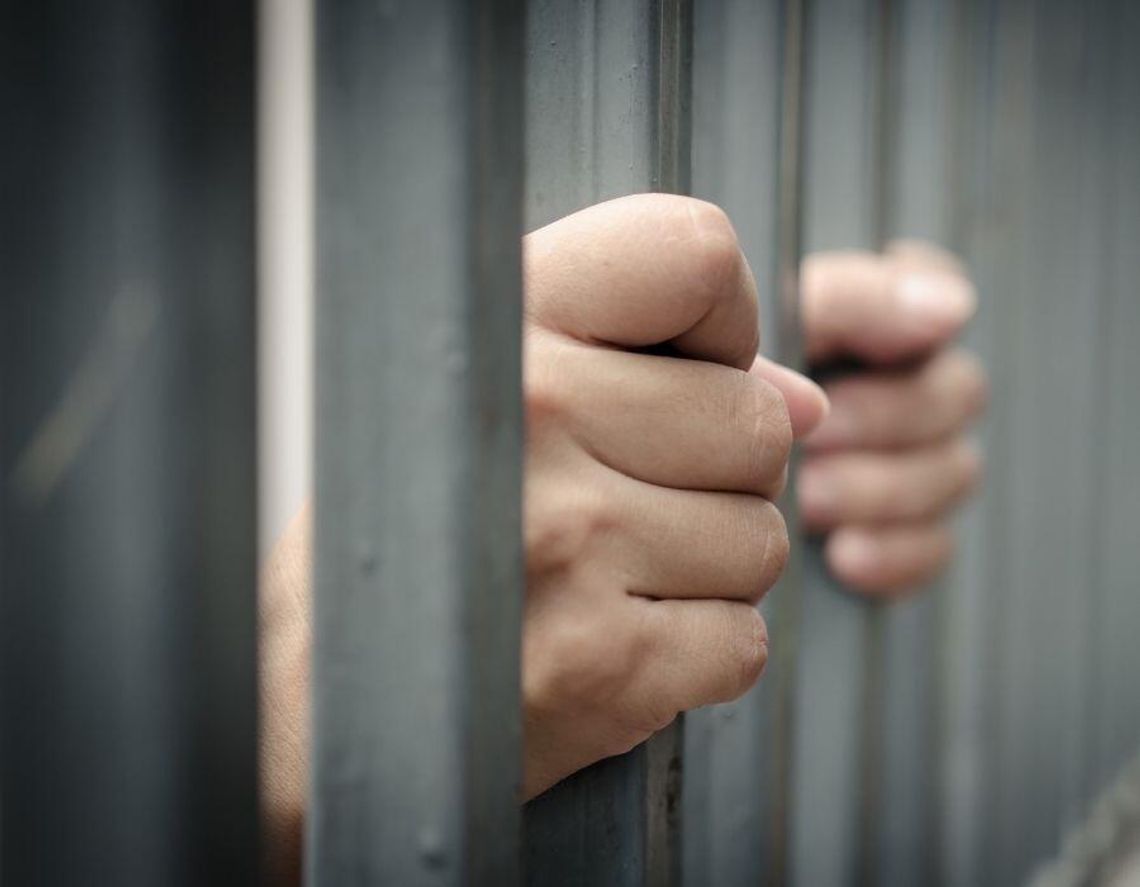Chełm. Kierowca busa miał 3 promile i dwa dożywotnie zakazy prowadzenia pojazdów! Chełm. Kierowca busa miał 3 promile i dwa dożywotnie zakazy prowadzenia pojazdów!