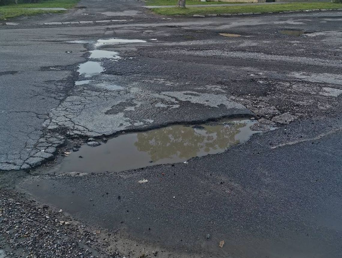 Chełm. Mieszkańcy dopominali się o brakujący fragment ul. Jagiellońskiej. Jest zapowiedź dokończenia