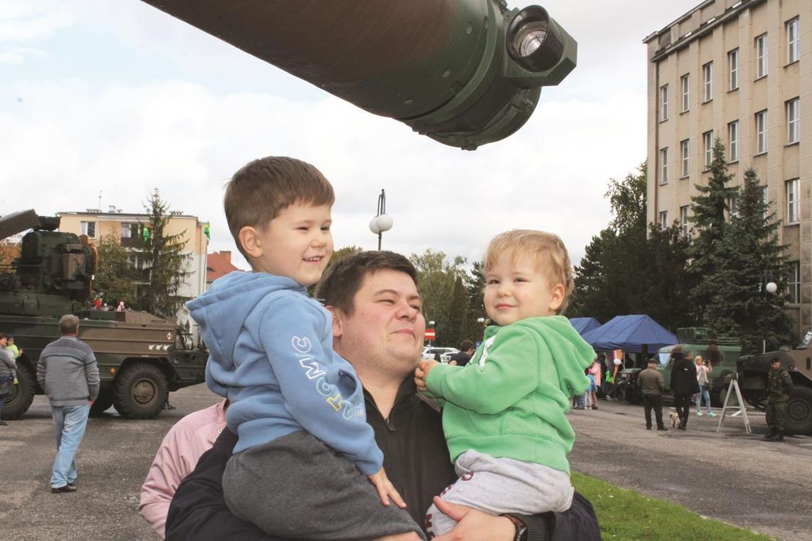 Chełm: Pancerniacy pokazali sprzęt [ZDJĘCIA/ VIDEO]