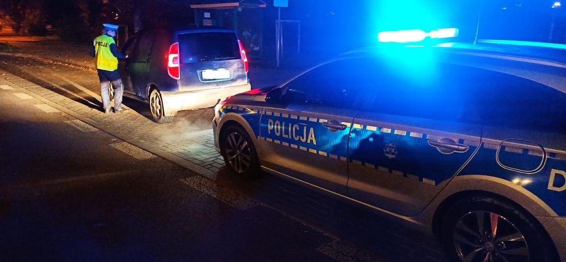 Chełm. Policjanci ścigali głośnych nocnych piratów. Zatrzymali 13 dowodów