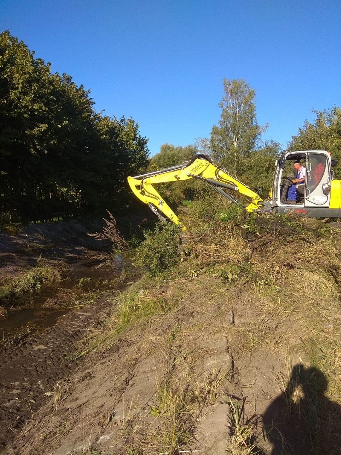 Chełm. Pracownicy MPGK oczyścili kanał burzowy przy Ogrodowej