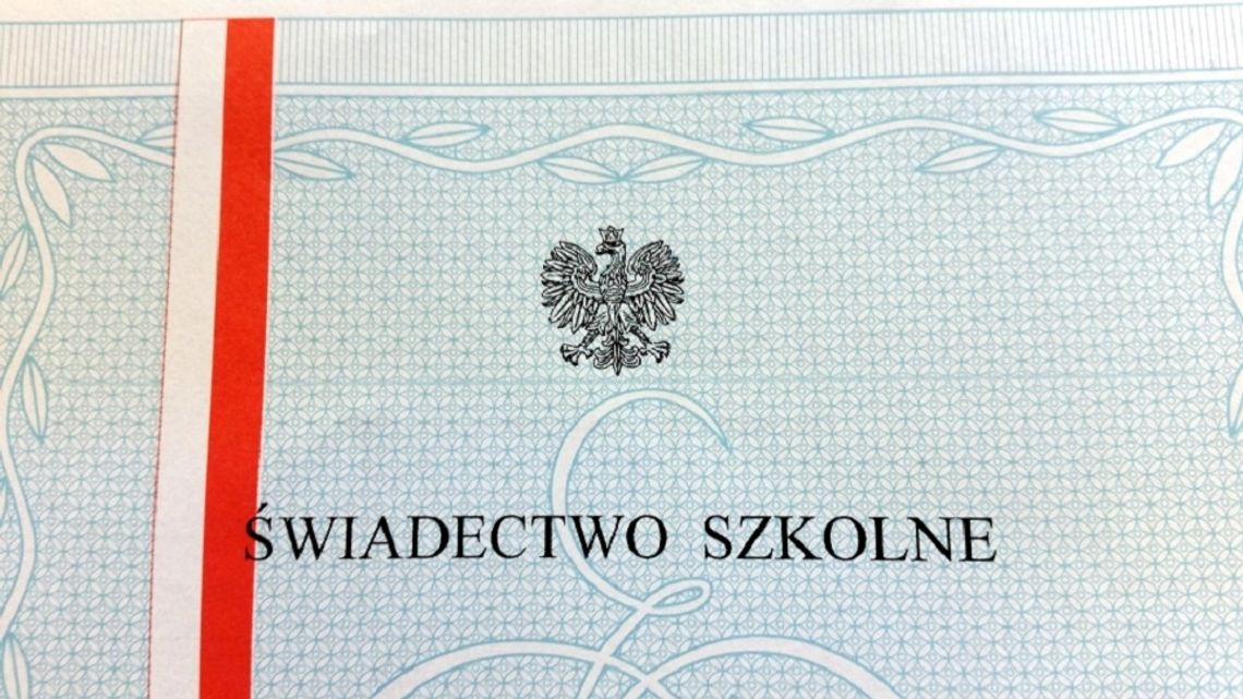 Chełm: Prezydent nagrodził prymusów Chełm: Prezydent nagrodził prymusów