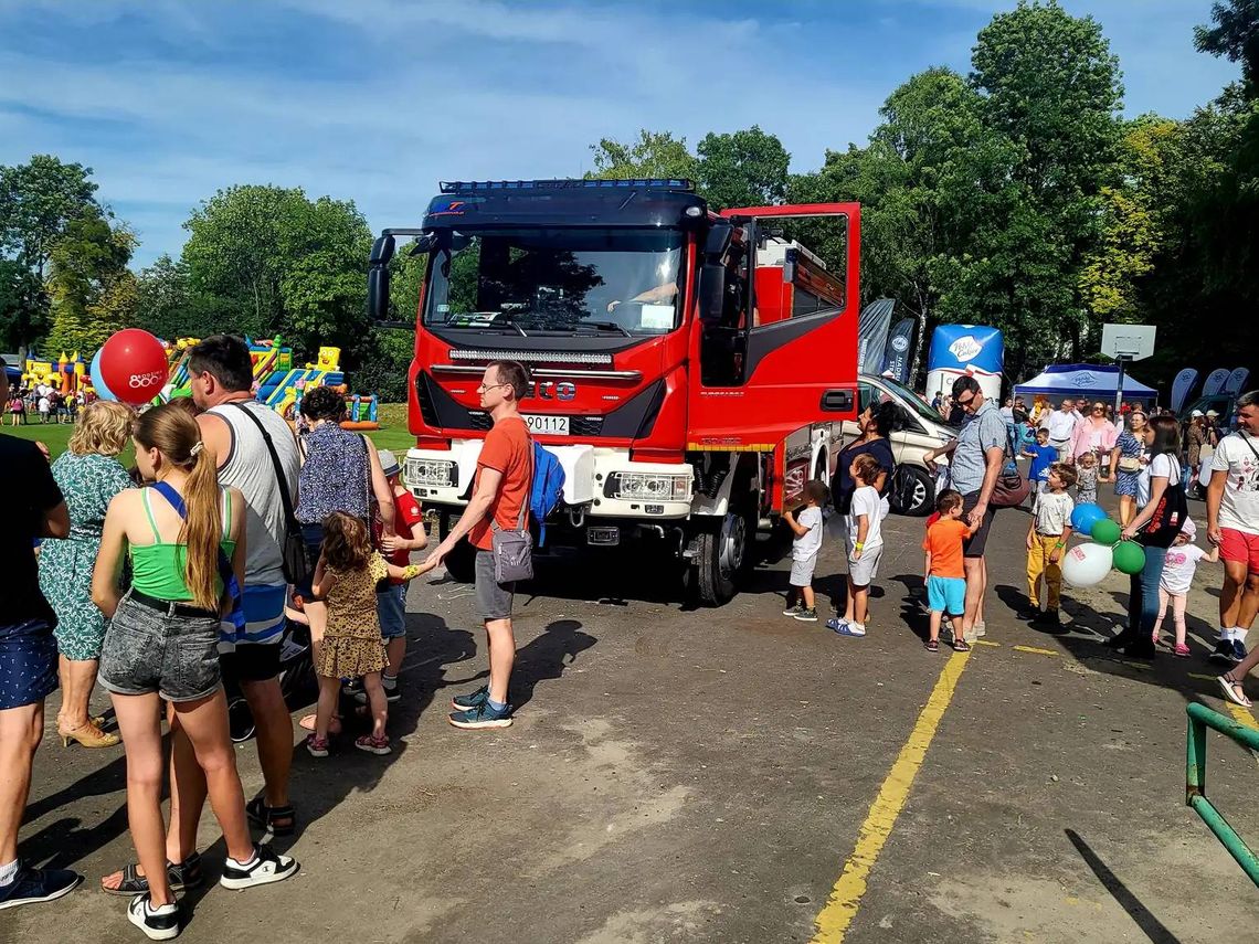 Chełm. Rodzinny Dzień Matki w Parku Międzyosiedlowym